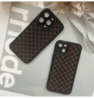 Чехол на телефон шоколадний оригінальний брендовий на айфон 13 